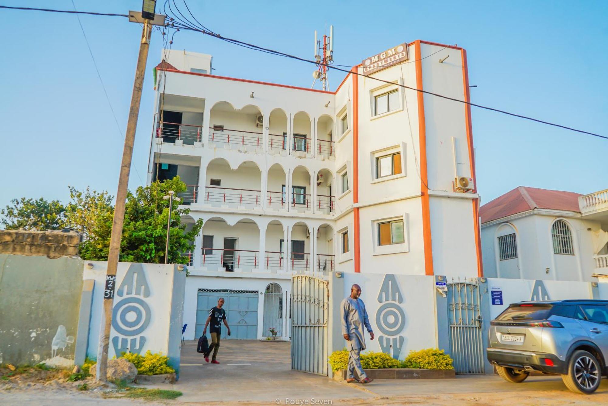 Mgm Apartments Gambia Kololi Eksteriør billede