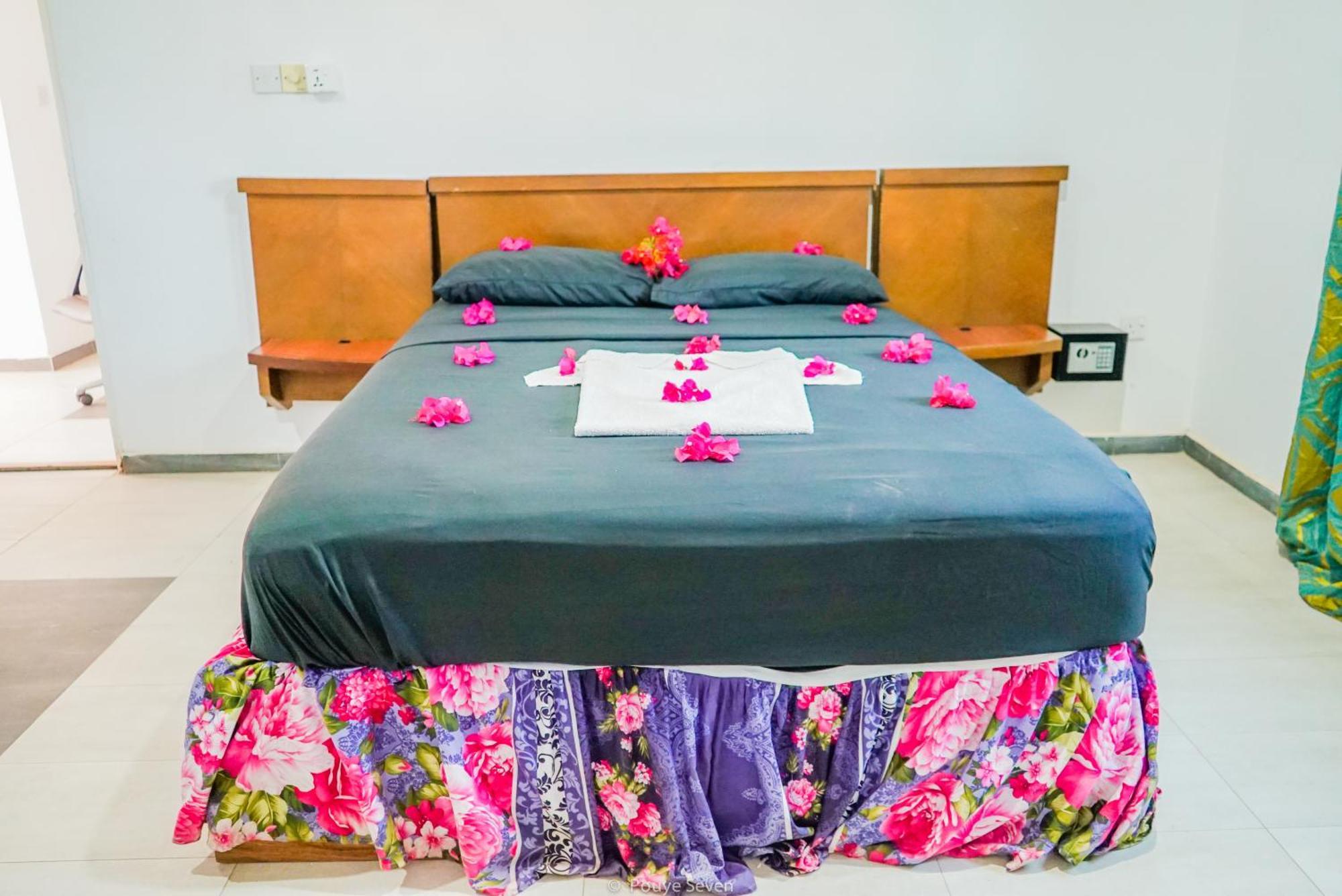 Mgm Apartments Gambia Kololi Eksteriør billede